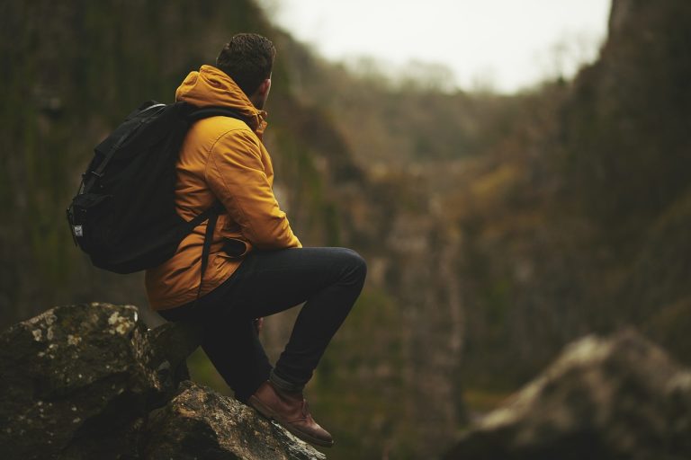 découvrez les meilleures expériences de randonnée avec nos conseils sur les sentiers, l'équipement et les destinations de rêve. partez à l'aventure et explorez la nature tout en vous ressourçant.